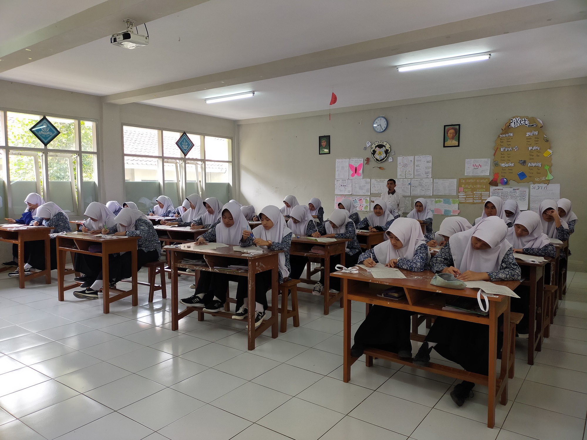 Ruang belajar yang representatif